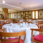 Mercure Center Hotel