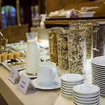 Mercure Center Szálloda 3*