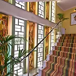 Mercure Center Hotel 3*