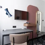 Mercure Center 3*