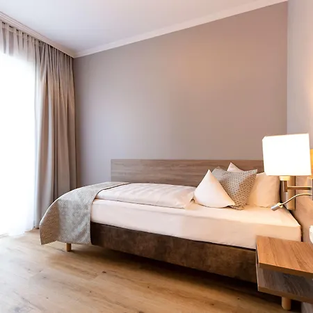 Hotel Mercure Center 3*