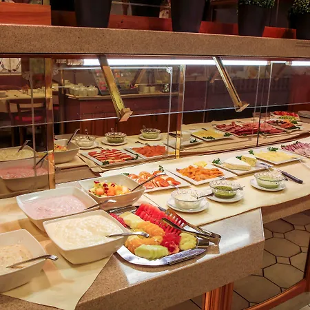 Mercure Center Отель Майнц