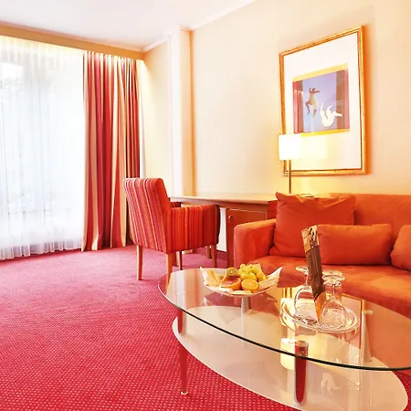 Отель Mercure Center 3*