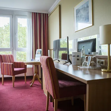 Отель Mercure Center