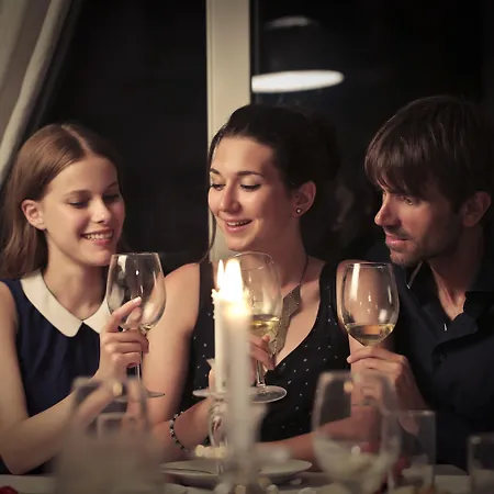 Mercure Center 酒店 3*