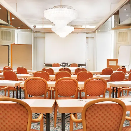 Mercure Center 3* מיינץ