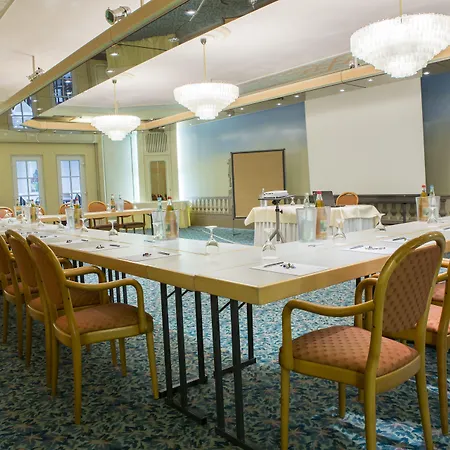 Mercure Center Hotell