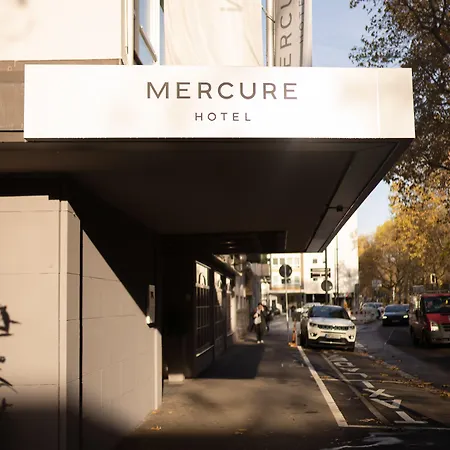 Отель Mercure Center 3*