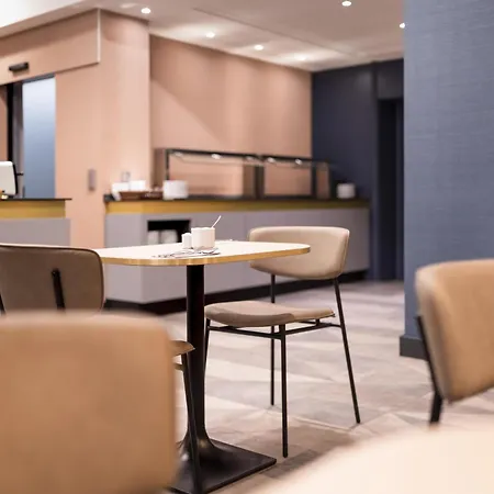 Mercure Center 3* Майнц