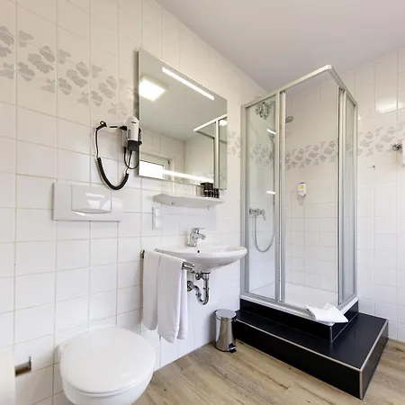 Отель Mercure Center 3*