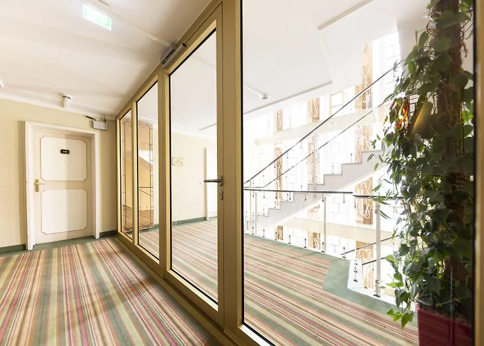 Hotell Mercure Center 3*