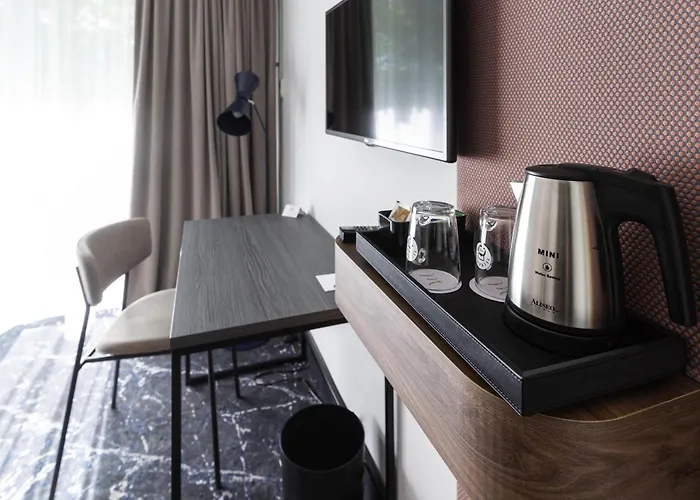 Hotell Mercure Center 3*